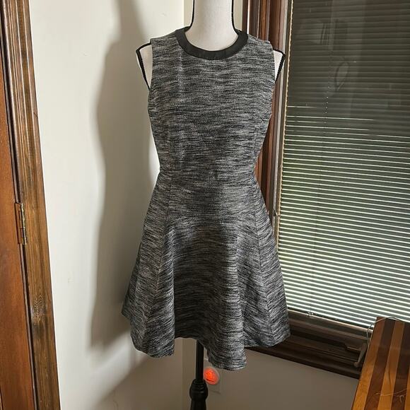Madewell | Anywhere Tweed Dress Size 6 - Picture 4 of 13